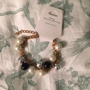 Adorable bauble dangle bracelet